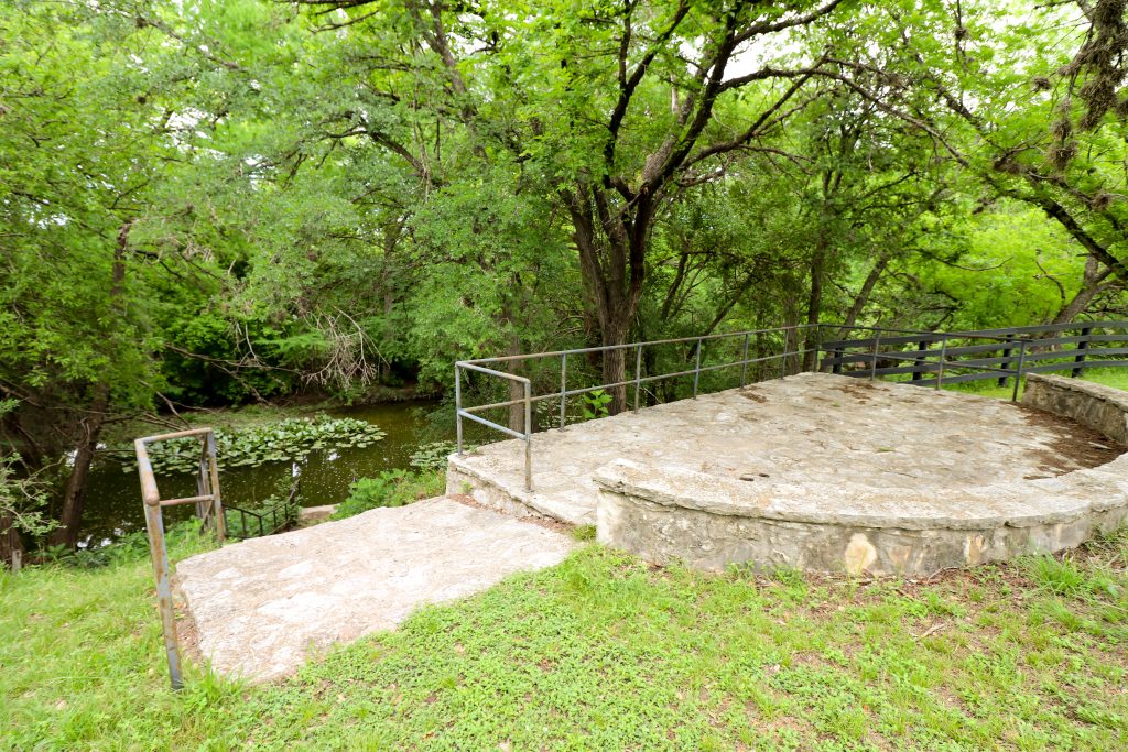 River front at Saddlewood Estates