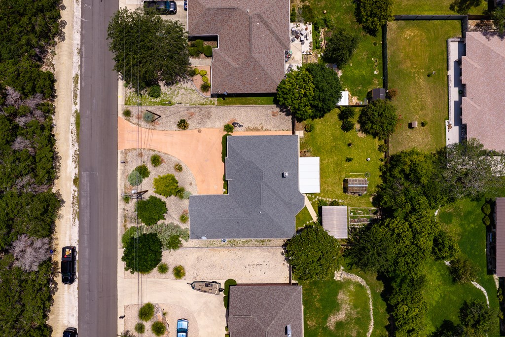 1233 Hilltop Road, Kerrville, TX - aerial view