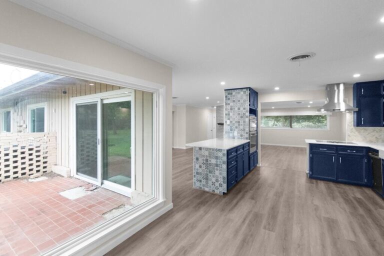 1232 Virginia Drive, Kerrville, TX 78028